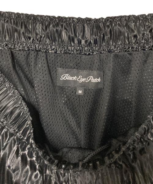 BlackEyePatch（ブラックアイパッチ）BlackEyePatch (ブラックアイパッチ) ナイロンパンツ  ブラック サイズ:Mの古着・服飾アイテム