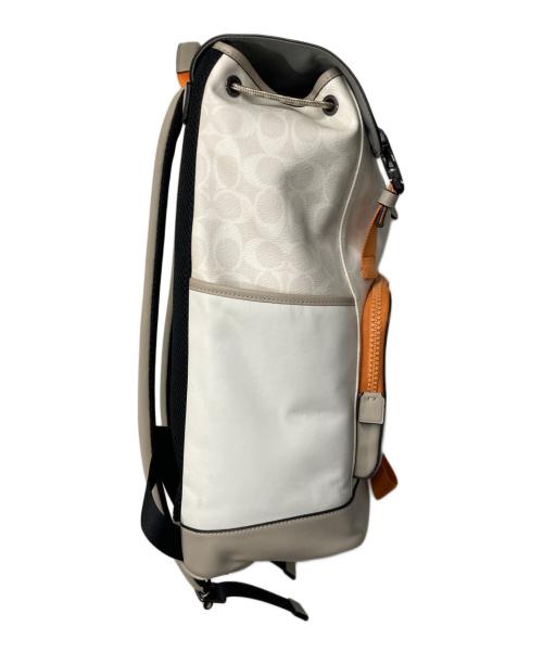 COACH（コーチ）COACH (コーチ) トラック バックパック カラーブロック シグネチャー キャンバス ベージュ×オレンジの古着・服飾アイテム