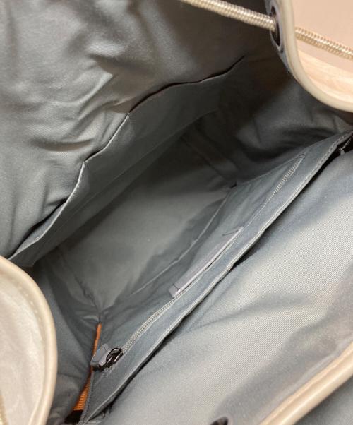 COACH（コーチ）COACH (コーチ) トラック バックパック カラーブロック シグネチャー キャンバス ベージュ×オレンジの古着・服飾アイテム