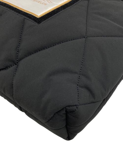 Barbour（バブアー）Barbour (バブアー) Mariah ミニ キルティング トートバッグ ブラックの古着・服飾アイテム