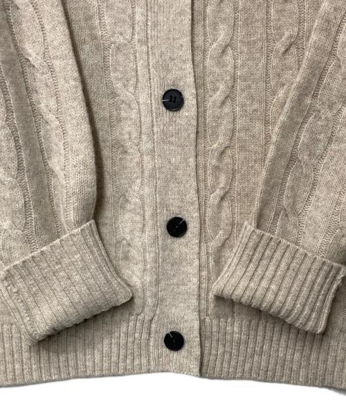 SHIPS any（シップスエニィ）SHIPS any (シップスエニィ) ヤク ケーブル クルーネック ニット カーディガン ベージュ サイズ:Freeの古着・服飾アイテム