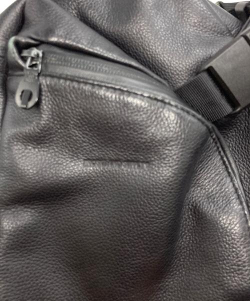 BROSKI and SUPPLY（ブロスキーアンドサプライ）BROSKI and SUPPLY (ブロスキーアンドサプライ) Adjust-pack / waterproof leather ブラックの古着・服飾アイテム