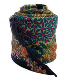 HERMES（エルメス）の古着「英国式庭園にて Dans Un Jardin Anglais ALICE SHIRLEY カレ90 シルクスカーフ」｜ブラック×マルチカラー