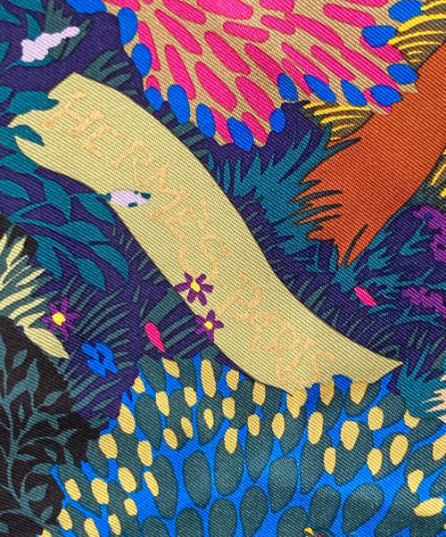 HERMES（エルメス）HERMES (エルメス) 英国式庭園にて Dans Un Jardin Anglais ALICE SHIRLEY カレ90 シルクスカーフ ブラック×マルチカラーの古着・服飾アイテム