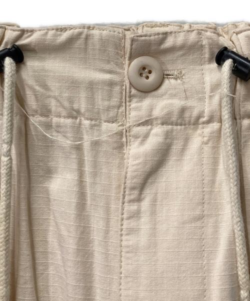 B.BALLSY（ボールジーブラザーズ）B.BALLSY (ボールジーブラザーズ) Ripstop Cargo Half Pants アイボリー サイズ:Fの古着・服飾アイテム