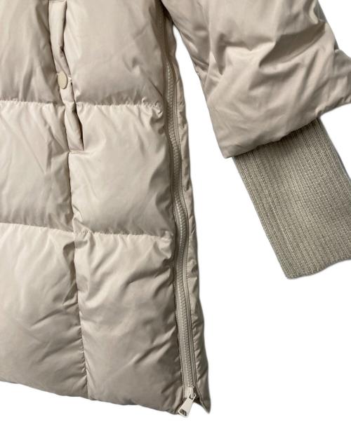 spoom.（スプーム）spoom. (スプーム) ダウンコート ベージュ サイズ:40の古着・服飾アイテム