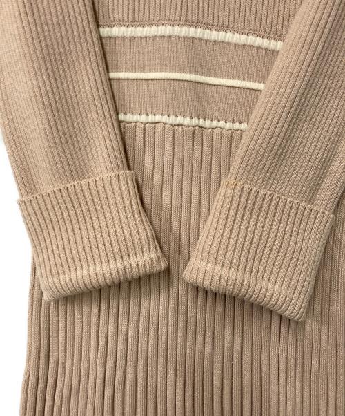 pinue（ピヌエ）pinue (ピヌエ) ニットワンピース ベージュ サイズ:FREEの古着・服飾アイテム