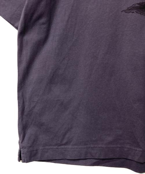 maison kitsune（メゾンキツネ）MAISON KITSUNE (メゾンキツネ) CHILLAX PRINT OVERSIZE T-SHIRT ネイビー サイズ:Ｍの古着・服飾アイテム