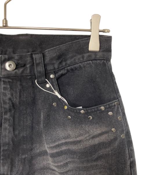 Lui's（ルイス）Lui's (ルイス) SURJENT スタッズワイドストレートデニムパンツ ブラック サイズ:1(下記採寸参照)の古着・服飾アイテム