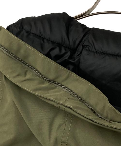 Columbia（コロンビア）Columbia (コロンビア) リトルシインシュレイティッドパーカ カーキ サイズ:Lの古着・服飾アイテム