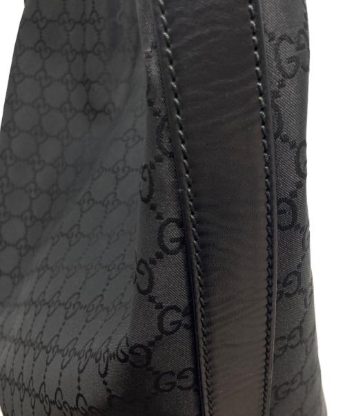 GUCCI（グッチ）GUCCI (グッチ) GG柄 ホーボー ワンショルダーバッグ ブラックの古着・服飾アイテム