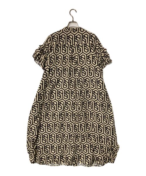HERENCIA（ヘレンチア）HERENCIA (ヘレンチア) 総柄リネンレーヨンワンピース ベージュ×ブラック サイズ:Freeの古着・服飾アイテム