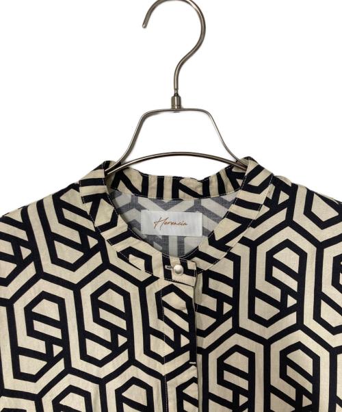 HERENCIA（ヘレンチア）HERENCIA (ヘレンチア) 総柄リネンレーヨンワンピース ベージュ×ブラック サイズ:Freeの古着・服飾アイテム