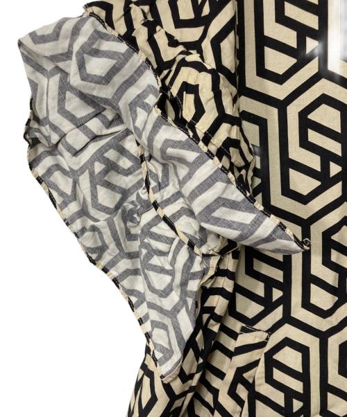 HERENCIA（ヘレンチア）HERENCIA (ヘレンチア) 総柄リネンレーヨンワンピース ベージュ×ブラック サイズ:Freeの古着・服飾アイテム