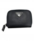 PRADAプラダ）の古着「ロゴプレート サフィアーノ コインケース」｜ブラック