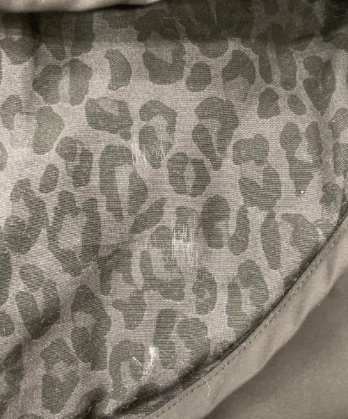 COTTON PAN（コットンパン）COTTON PAN (コットンパン) Leeex 裏地レオパード 中綿チャイナデザインジャケット ブラック (チャコールグレー系) サイズ:3の古着・服飾アイテム