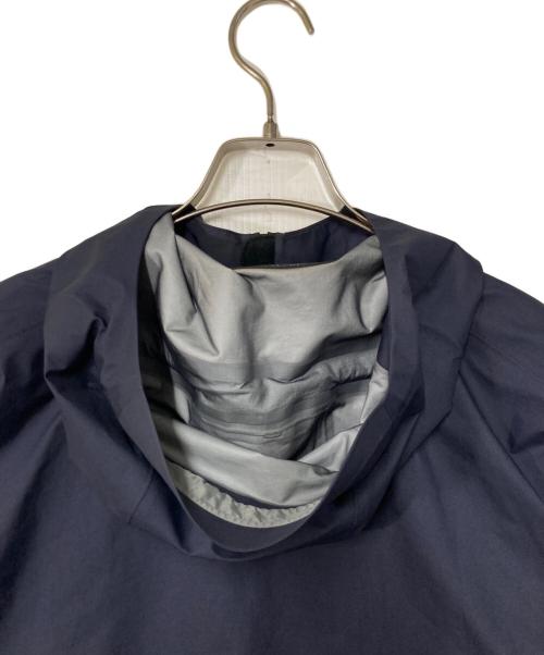ARC'TERYX（アークテリクス）ARC'TERYX (アークテリクス) BETA JACKET ネイビー サイズ:Lの古着・服飾アイテム
