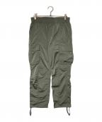 KITHキス）の古着「ナイロンカーゴパンツ」｜カーキ