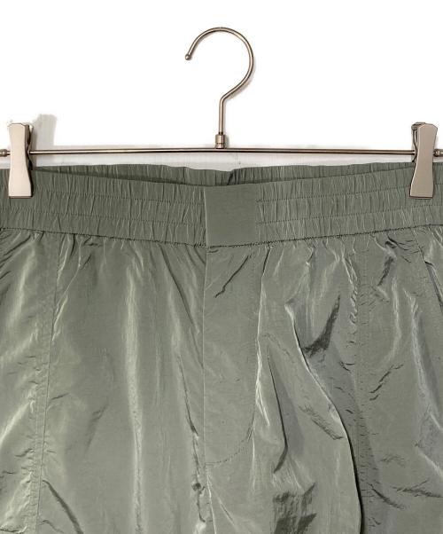 KITH（キス）KITH (キス) ナイロンカーゴパンツ カーキ サイズ:Mの古着・服飾アイテム