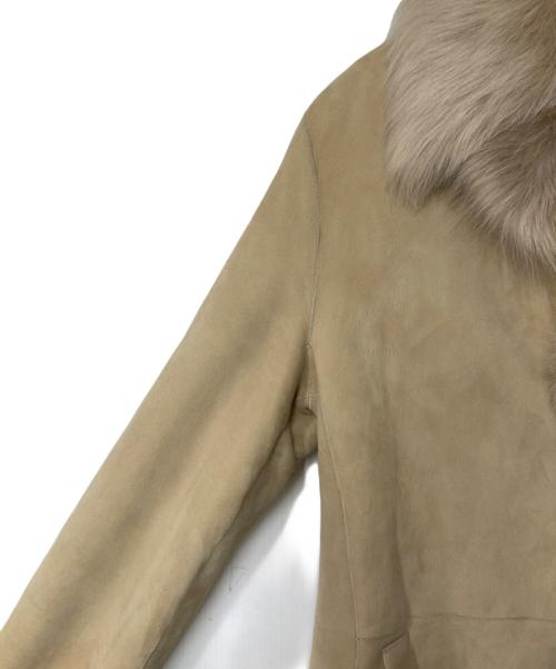 BURBERRY LONDON（バーバリーロンドン）BURBERRY LONDON (バーバリーロンドン) ムートンファーコート ベージュ サイズ:38の古着・服飾アイテム