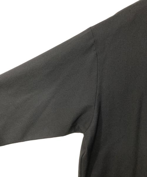 mizuiro-ind（ミズイロインド）mizuiro-ind (ミズイロインド) Vネックワンピース ブラック サイズ:Freeの古着・服飾アイテム