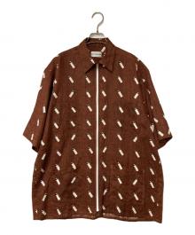 COTTON PAN（コットンパン）の古着「PILLIES 総柄ジップシャツ」｜ブラウン×ホワイト