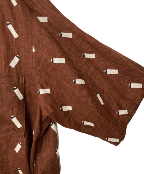 COTTON PAN（コットンパン）COTTON PAN (コットンパン) PILLIES 総柄ジップシャツ ブラウン×ホワイト サイズ:3の古着・服飾アイテム