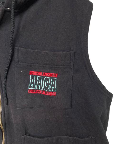 AACA（アフリカン・アメリカン・カレッジ・アライアンス）AACA　 (アフリカン・アメリカン・カレッジ・アライアンス) フーデッドベスト ブラック サイズ:タグ印字スレの為不明 実寸参照の古着・服飾アイテム