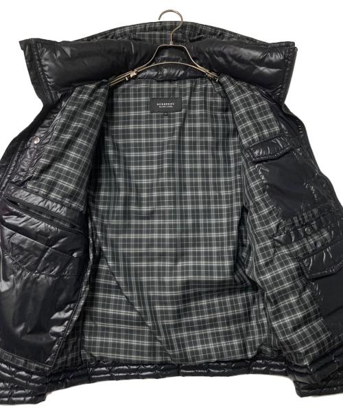 BURBERRY BLACK LABEL（バーバリーブラックレーベル）BURBERRY BLACK LABEL (バーバリーブラックレーベル) ホースロゴ刺繍 フーデッドダウンジャケット ブラック サイズ:LLの古着・服飾アイテム