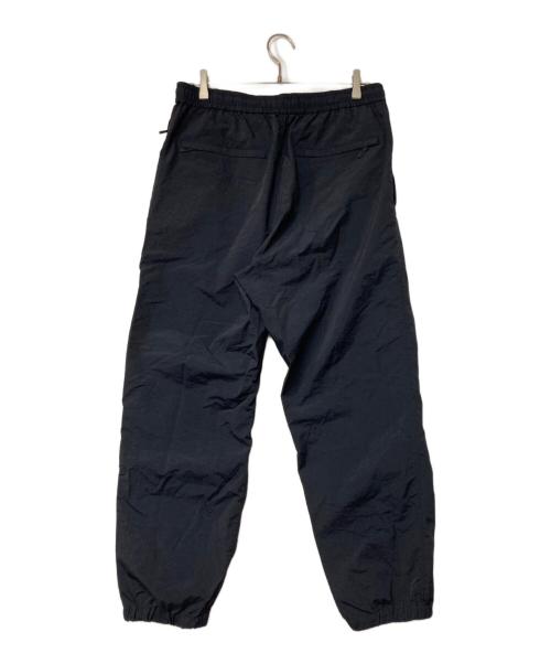 The Ennoy Professional（ザ エンノイ プロフェッショナル）THE ENNOY PROFESSIONAL (ザ エンノイ プロフェッショナル) ロゴ刺繍 ナイロンパンツ ブラック サイズ:Lの古着・服飾アイテム