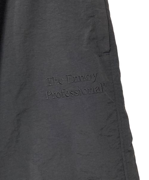 The Ennoy Professional（ザ エンノイ プロフェッショナル）THE ENNOY PROFESSIONAL (ザ エンノイ プロフェッショナル) ロゴ刺繍 ナイロンパンツ ブラック サイズ:Lの古着・服飾アイテム