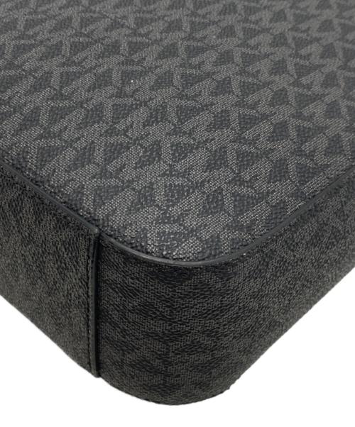 MICHAEL KORS（マイケル・コース）MICHAEL KORS (マイケル・コース) ショルダーバッグ ブラック×グレーの古着・服飾アイテム