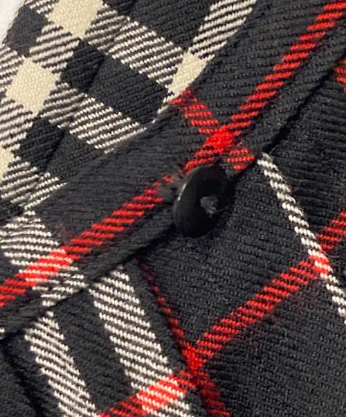 Burberry's BLUE LABEL（バーバリーズ ブルーレーベル）Burberry's BLUE LABEL (バーバリーズ ブルーレーベル) ノバチェック ラップウールスカート ブラック サイズ:38の古着・服飾アイテム