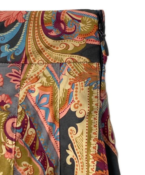 MARGARET HOWELL（マーガレットハウエル）MARGARET HOWELL (マーガレットハウエル) PAISLEY COTTON SHIRTING プリーツスカート ピンクベージュ サイズ:2の古着・服飾アイテム