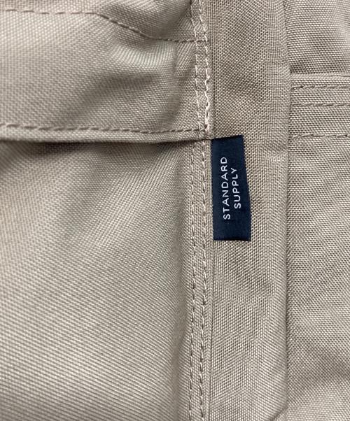 STANDARD SUPPLY（スタンダードサプライ）STANDARD SUPPLY (スタンダードサプライ) ナイロン バックパック ベージュの古着・服飾アイテム