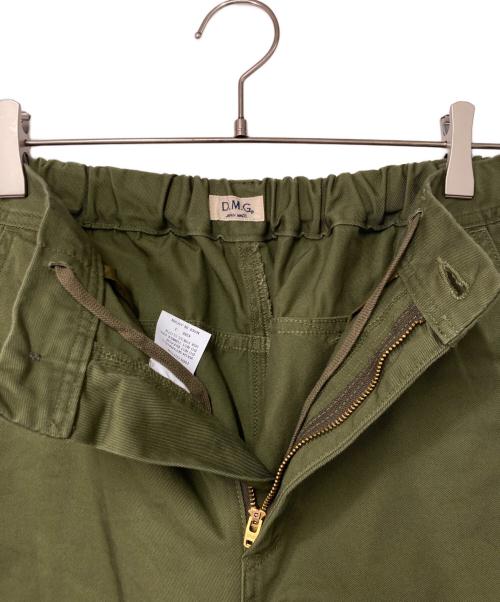 D.M.G（ディーエムジー）D.M.G (ディーエムジー) 12チノボリュームパンツ カーキ サイズ:Ｍの古着・服飾アイテム