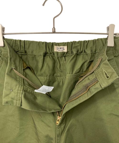 D.M.G（ディーエムジー）D.M.G (ディーエムジー) 12チノボリュームパンツ カーキ サイズ:Ｍの古着・服飾アイテム