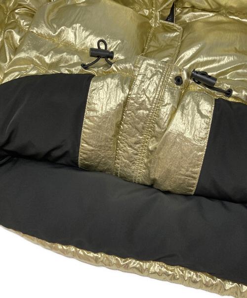 Calvin Klein Jeans（カルバンクラインジーンズ）Calvin Klein Jeans (カルバンクラインジーンズ) 中綿ジャケット ゴールド サイズ:Ｍの古着・服飾アイテム