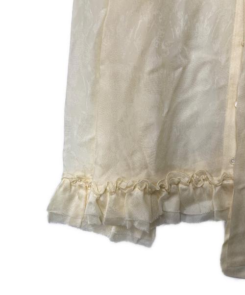 DES PRES（デ プレ）DES PRES (デ プレ) ムービングシャドウ ジャガード ボウタイフリルシャツ ベージュ サイズ:FREE 未使用品の古着・服飾アイテム