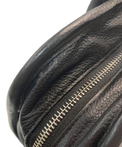 Hoaw（ハァウ）Hoaw (ハァウ) ボストンバッグ ブラックの古着・服飾アイテム