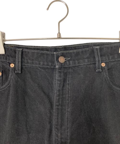 LEVI'S（リーバイス）LEVI'S (リーバイス) 550 デニムパンツ ブラック サイズ:W42(実寸参照)の古着・服飾アイテム