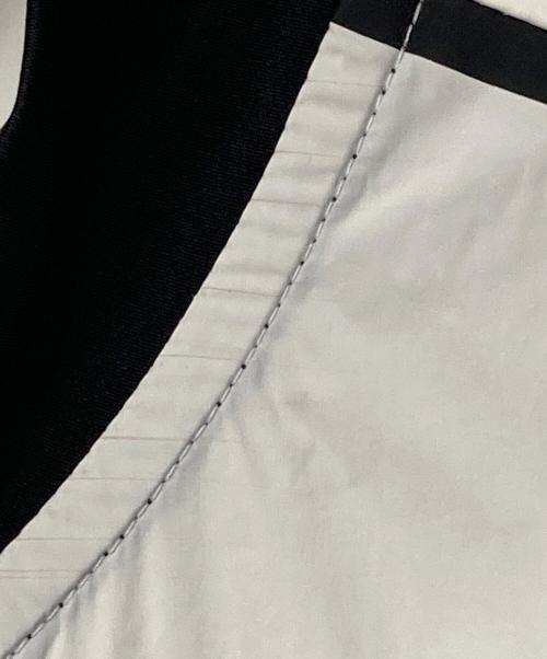 THE NORTH FACE（ザ ノース フェイス）THE NORTH FACE (ザ ノース フェイス) ジップアップジャケット ホワイト サイズ:L 未使用品の古着・服飾アイテム