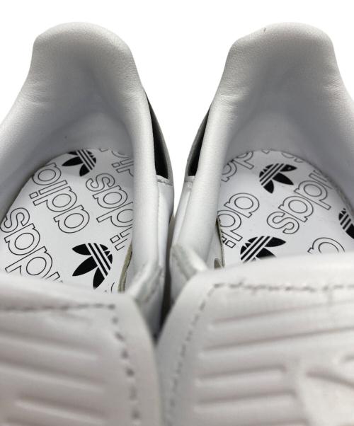 adidas（アディダス）adidas (アディダス) サンバ LT / Samba LT ホワイト サイズ:US7/UK5.5/FR382/3 /JP24/CHN235の古着・服飾アイテム