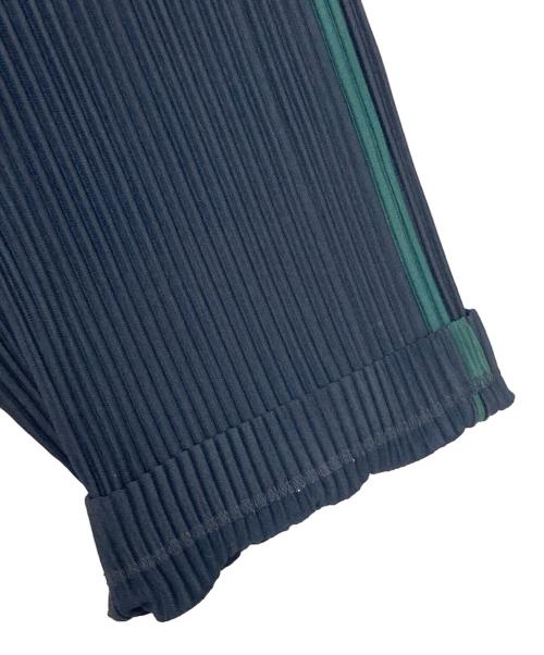 HOMME PLISSE ISSEY MIYAKE（オム プリッセ イッセイ ミヤケ）HOMME PLISSE ISSEY MIYAKE (オム プリッセ イッセイ ミヤケ) サイドライン プリーツパンツ ネイビー×グリーン サイズ:2の古着・服飾アイテム