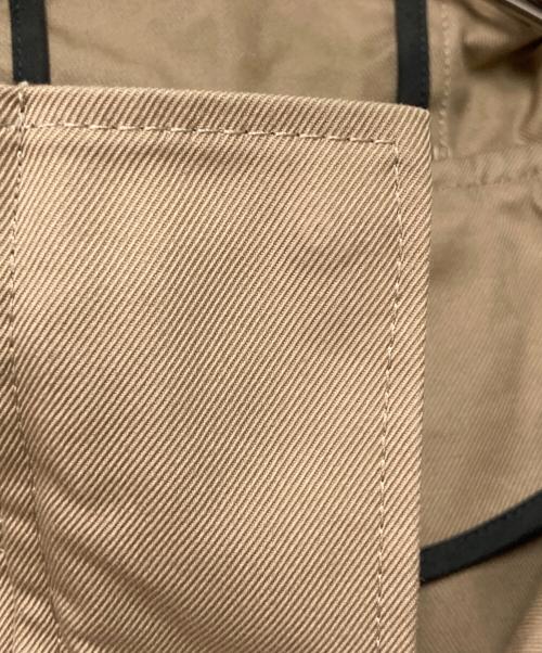 DRESSTERIOR（ドレステリア）DRESSTERIOR (ドレステリア) Aラインフーデットブルゾン ベージュ サイズ:38の古着・服飾アイテム