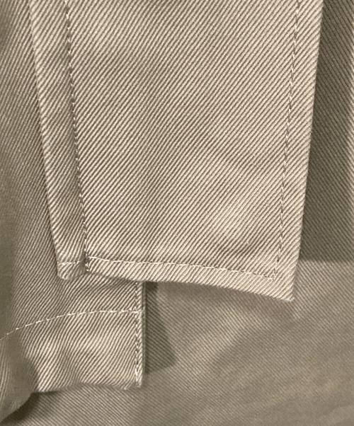 DRESSTERIOR（ドレステリア）DRESSTERIOR (ドレステリア) Aラインフーデットブルゾン ベージュ サイズ:38の古着・服飾アイテム