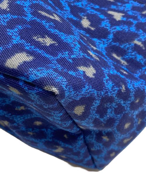 Herve Chapelier（エルベシャプリエ）Herve Chapelier (エルベシャプリエ) 1927F レオパード ナイロン舟型ショルダーバッグXS ヒョウ柄 ブルー×ネイビーの古着・服飾アイテム