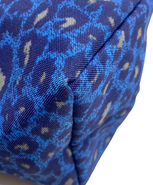 Herve Chapelier（エルベシャプリエ）Herve Chapelier (エルベシャプリエ) 1927F レオパード ナイロン舟型ショルダーバッグXS ヒョウ柄 ブルー×ネイビーの古着・服飾アイテム