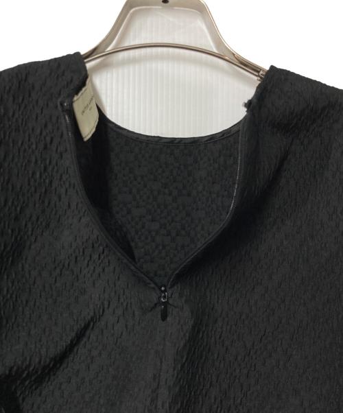UNITED ARROWS（ユナイテッドアローズ）UNITED ARROWS (ユナイテッドアローズ) AIRY ジャカード 5SL ペプラム ブラウス ブラック サイズ:38の古着・服飾アイテム