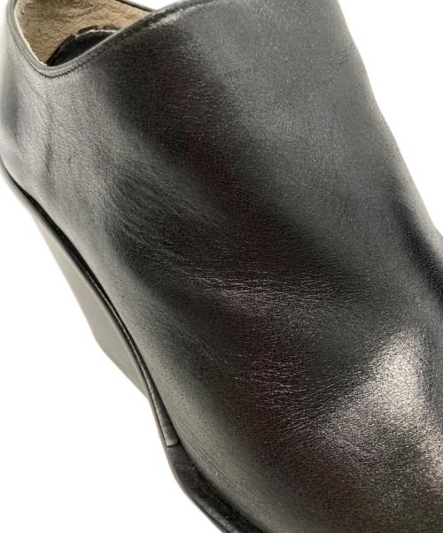 UNTISHOLD（アンチショルド）UNTISHOLD (アンチショルド) NATY-2 スクエアトゥレザーブーツ ブラック サイズ:37の古着・服飾アイテム